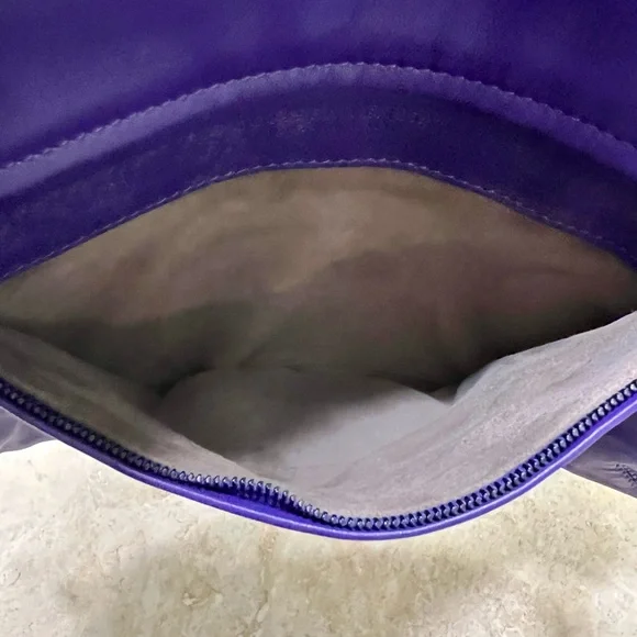 Bottega Veneta Lambskin and Snake Intrecciato Purple Clutch - Picture 5 of 12